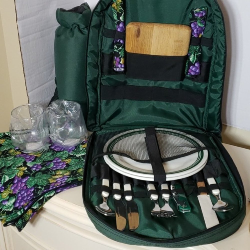 Picnic Time Backpack Picnic Set